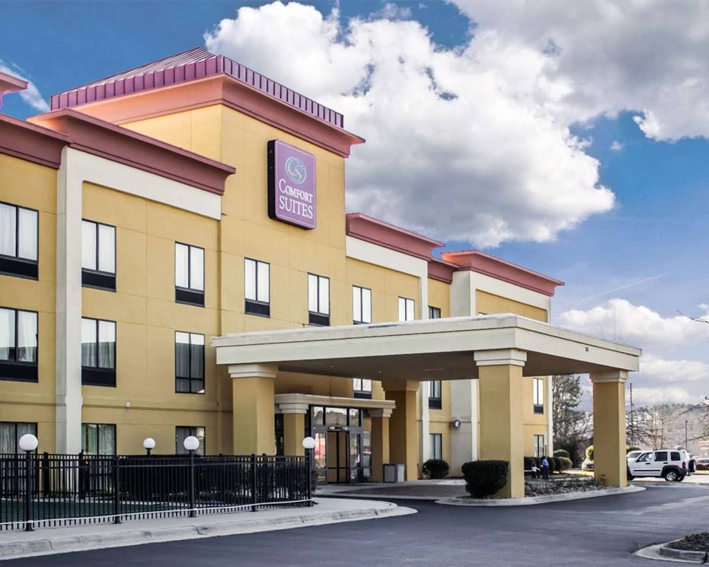 Comfort Suites Clayton - Garner | 761 Enterprise Dr, Clayton, NC 27520, USA | Phone: (919) 553-1234