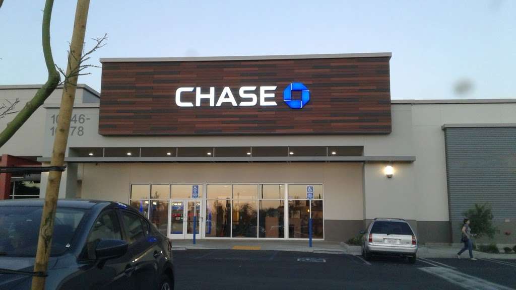 Chase Bank | 10348 N Sepulveda Blvd, Mission Hills, CA 91345, USA | Phone: (818) 361-6944