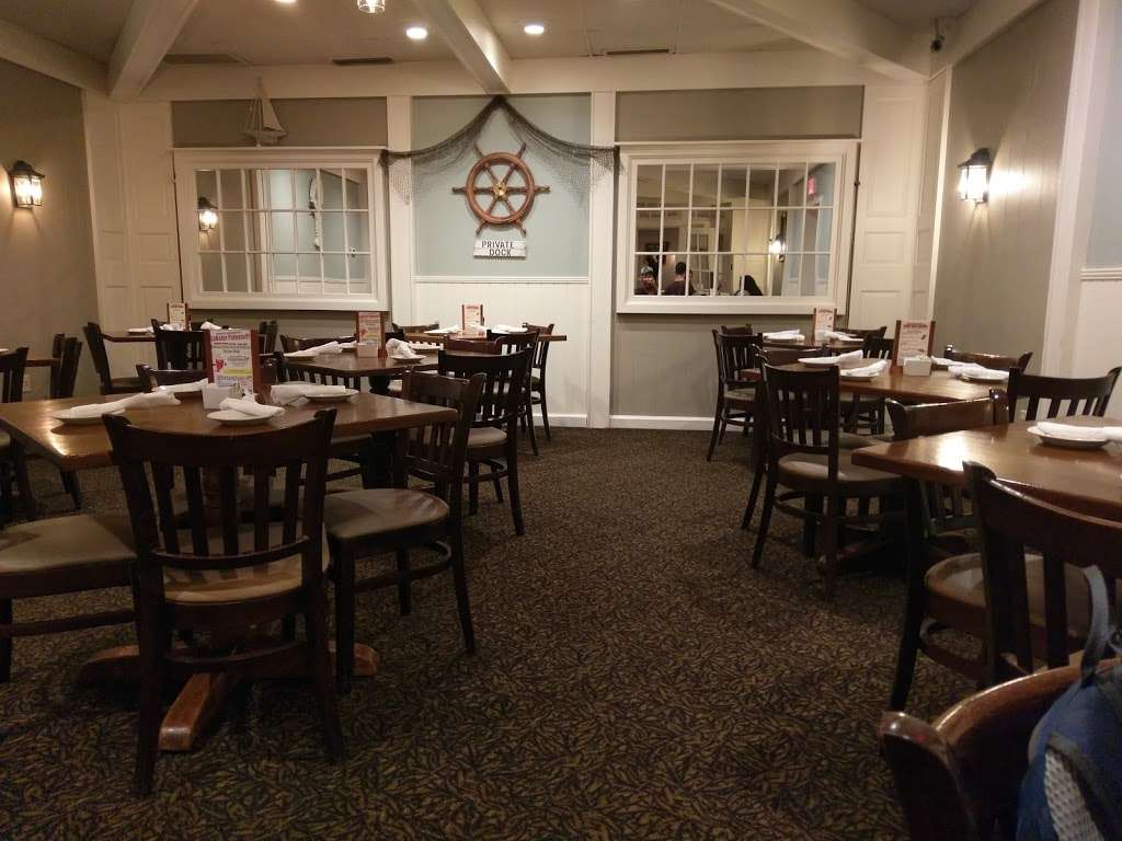 Marblehead Chowder House | 4101 William Penn Hwy, Easton, PA 18045 | Phone: (610) 258-4301