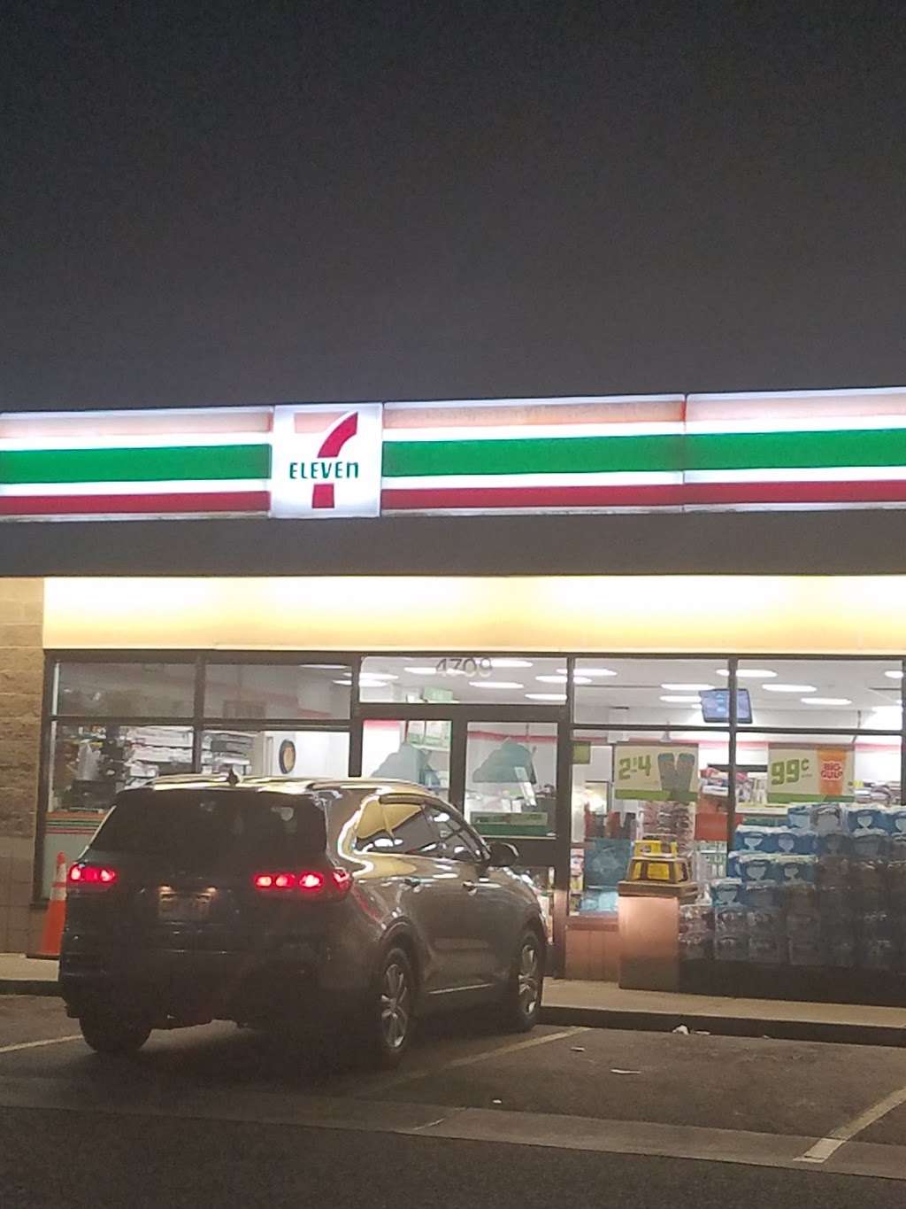 7-Eleven | 4709 N Tower Rd, Denver, CO 80249 | Phone: (303) 371-6041