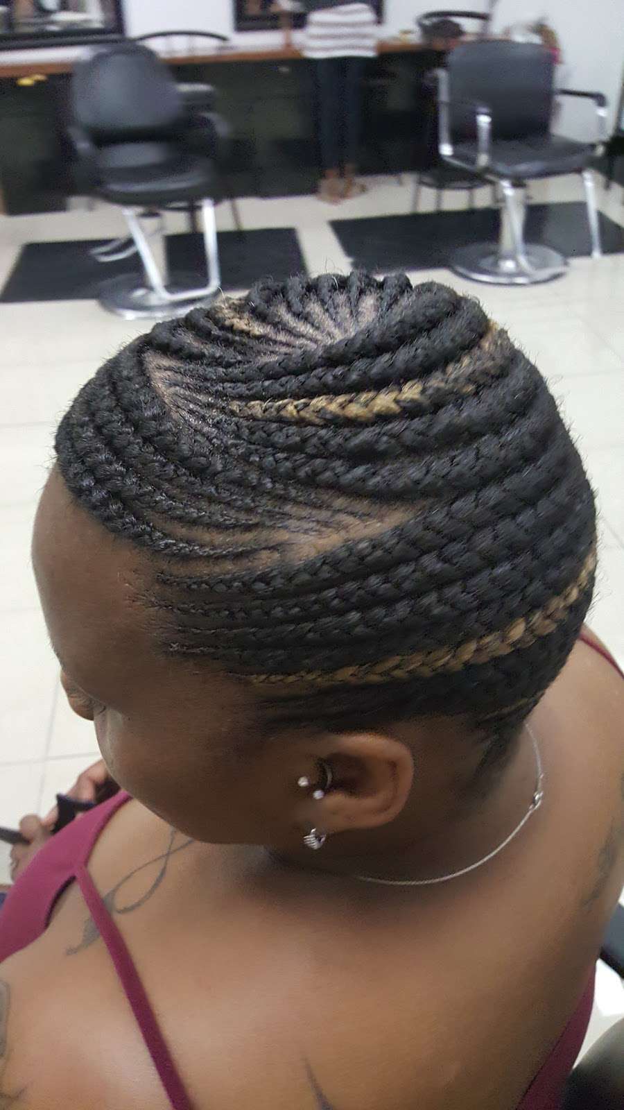 African Braids Center | 309 W Kiest Blvd b, Dallas, TX 75224, USA | Phone: (855) 425-2977