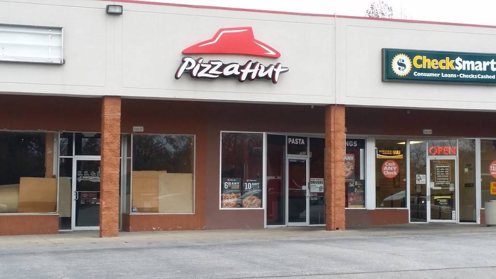 Pizza Hut | 18235 Euclid Ave Suite Ff, Cleveland, OH 44112, USA | Phone: (216) 481-2009