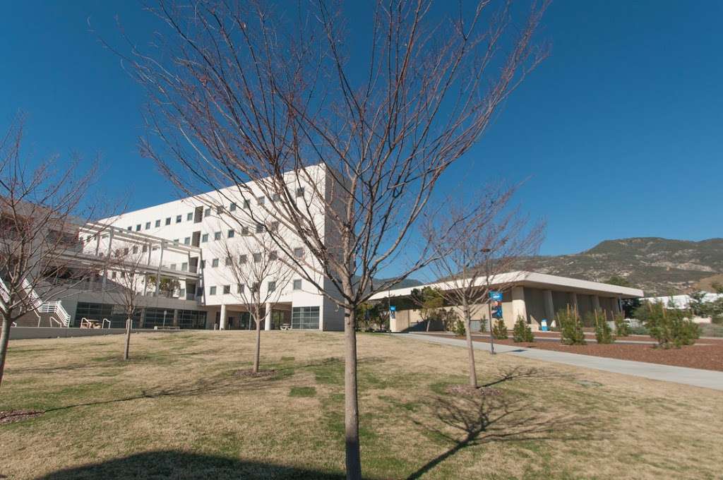 California State University San Bernardino | 5500 University Pkwy, San Bernardino, CA 92407, USA | Phone: (909) 537-5000