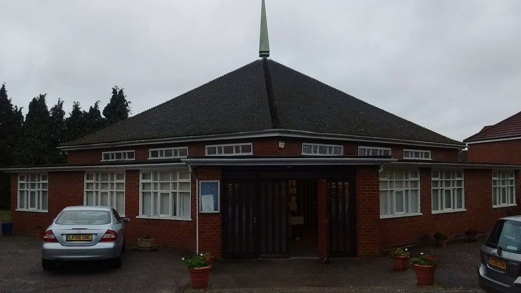 Saint Catherine of Siena Roman Catholic Church | 100 Leatherhead Rd, Chessington KT9 2HY, UK | Phone: 020 8397 4499