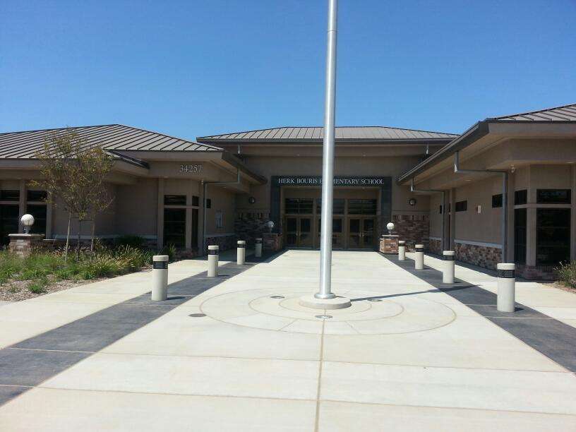 Herk Bouris Elementary School | 34257 Kalanchoe Rd, Lake Elsinore, CA 92532, USA | Phone: (951) 244-7657