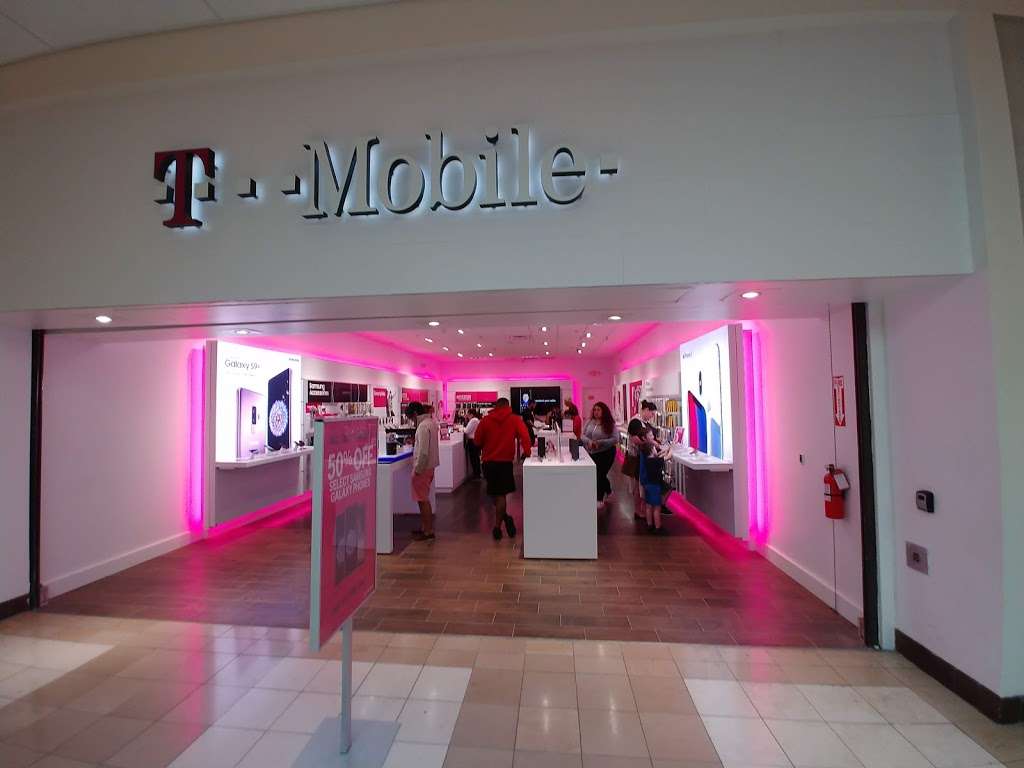 T-Mobile | 1401 NY-300 Suite 1057, Newburgh, NY 12550, USA | Phone: (845) 784-4452