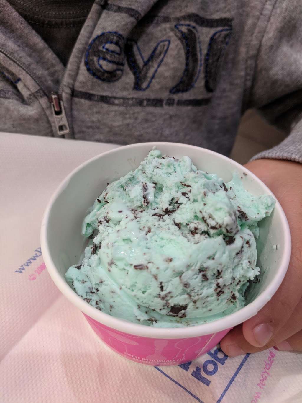 Baskin-Robbins | 2084 S Atlantic Blvd, Monterey Park, CA 91754, USA | Phone: (323) 722-5094