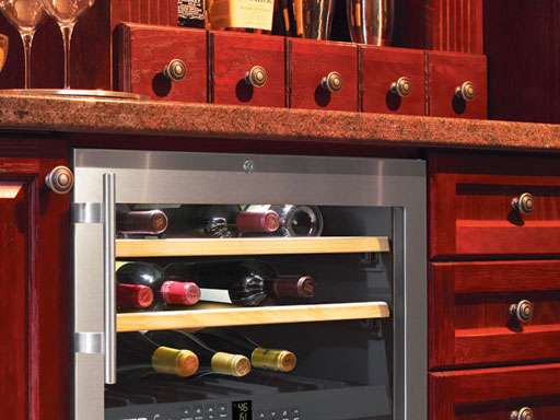 Columbine Appliance & Fireplaces | 1020 Carbon Ct, Erie, CO 80516, USA | Phone: (303) 443-7211