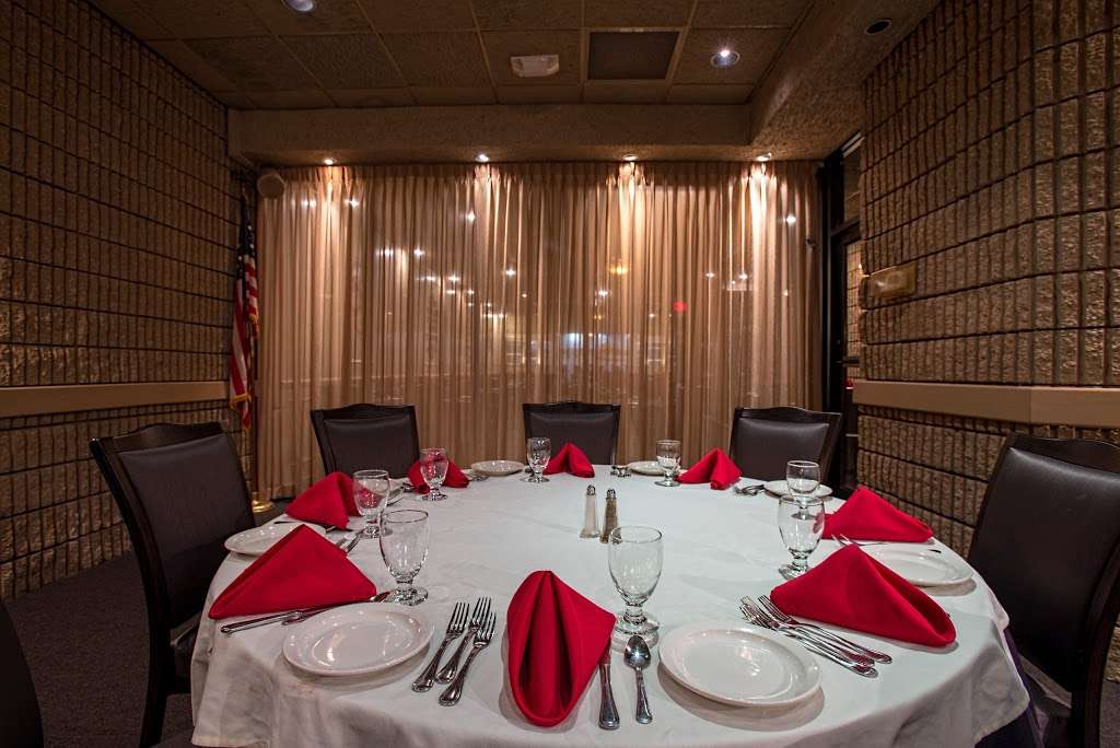 Giovannas Restaurant | 1462 South Ave, Plainfield, NJ 07062, USA | Phone: (908) 753-6900