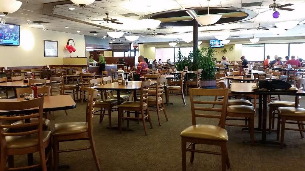 Lubys | 24004 US-59, Kingwood, TX 77339, USA | Phone: (281) 359-6180