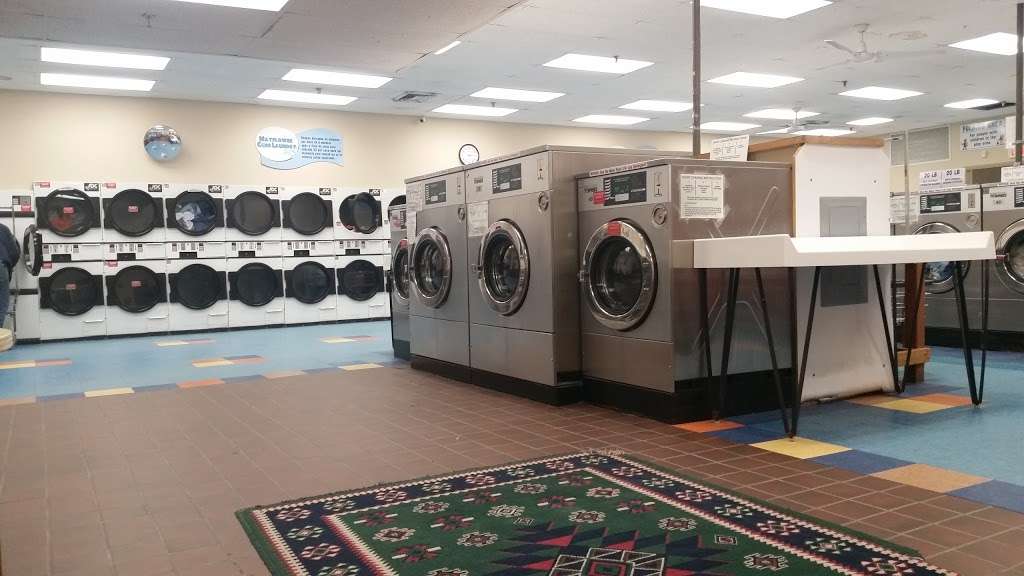 Mayflower CoinLaundry | 25 N Spooner St, Plymouth, MA 02360, USA | Phone: (508) 746-1027