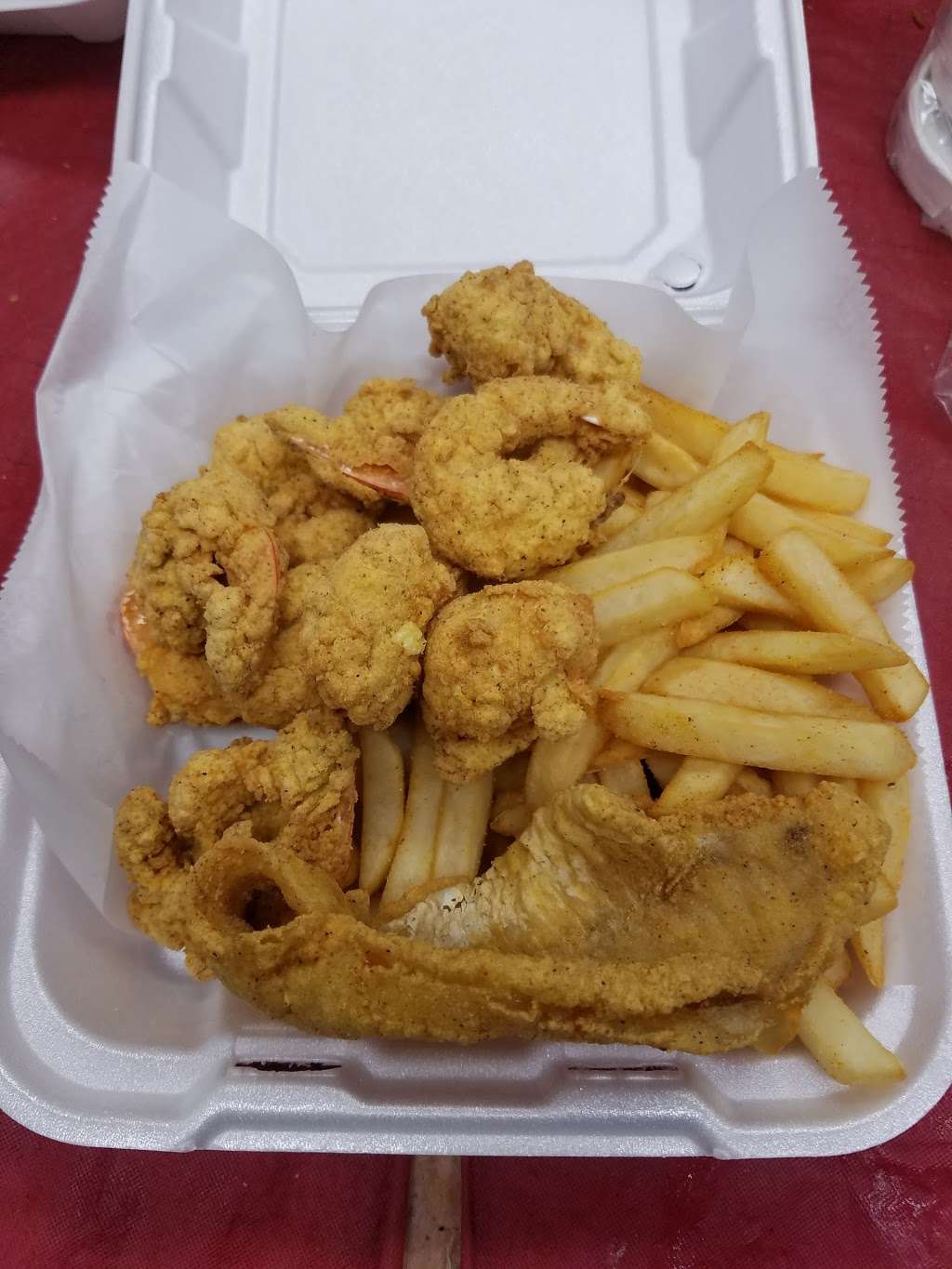 Around the clock chicken and fish | 3609 St Barnabas Rd, Suitland, MD 20746, USA | Phone: (301) 636-3324