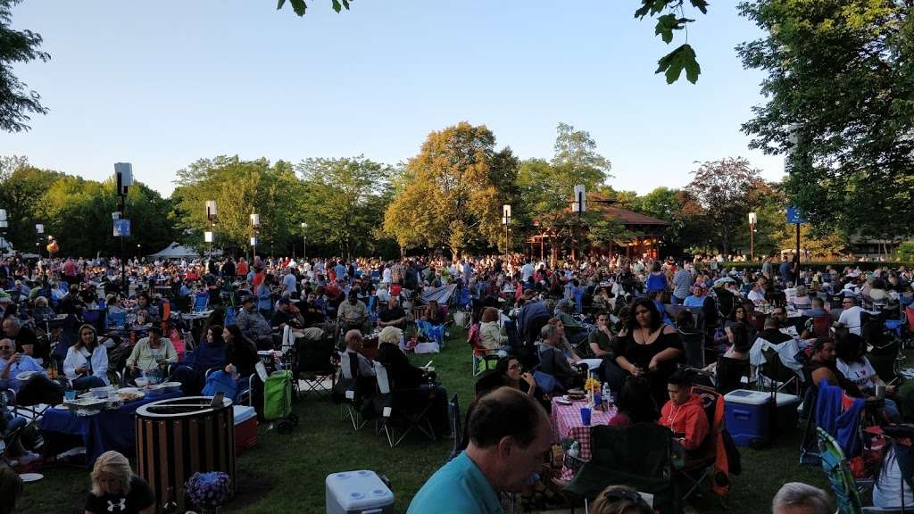 Ravinia Festival West Lot | 211-245 Ravinia Park Rd, Highland Park, IL 60035 | Phone: (847) 266-5100