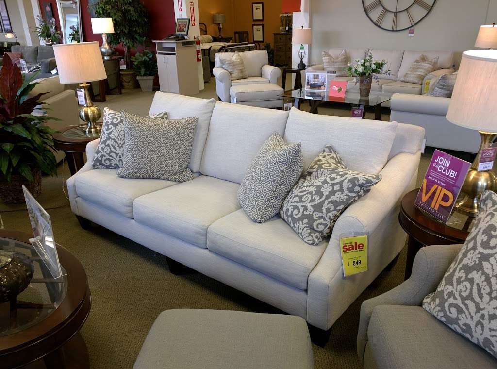 Raymour & Flanigan Furniture and Mattress Store | 531 US-46, Fairfield, NJ 07004 | Phone: (973) 227-2868