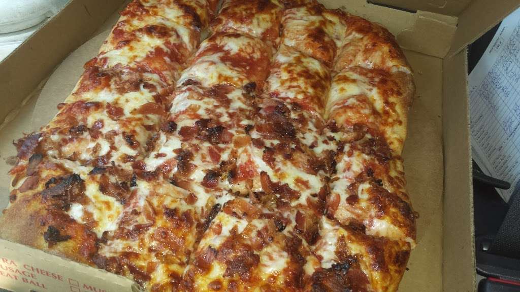 Giannis Pizza & Subs Inc | 861 Edgell Rd, Framingham, MA 01701, USA | Phone: (508) 877-7697