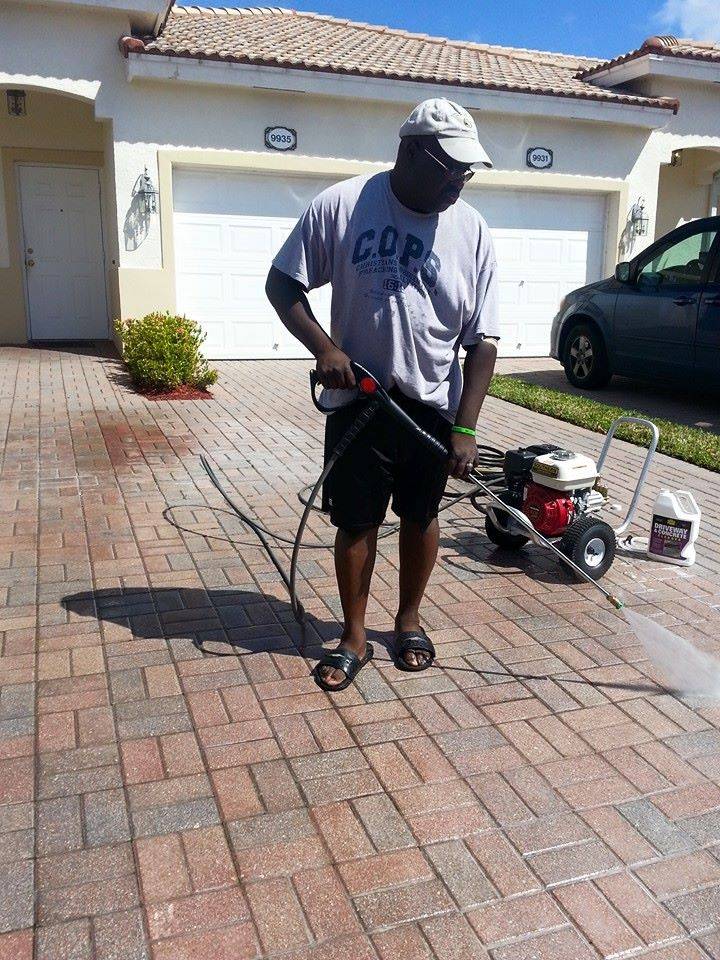 Sidrac & Marie Cesar Cleaning Service | 5600 Silver Star Rd #126, Orlando, FL 32808, USA | Phone: (407) 476-4193