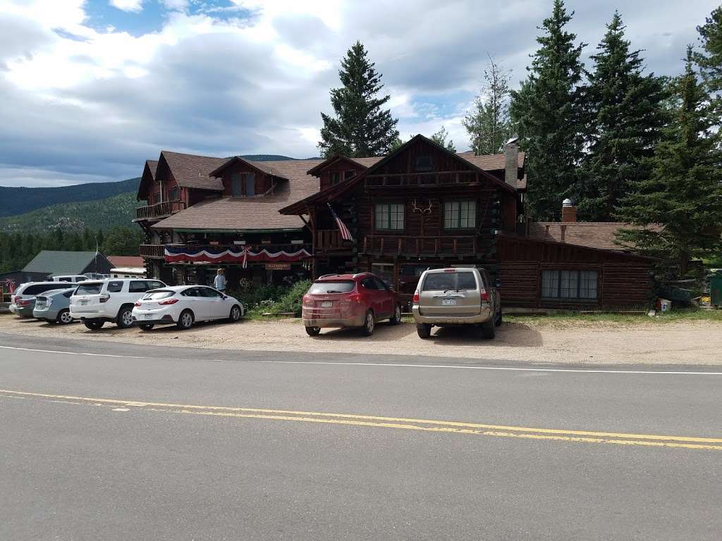 Allenspark Lodge B & B | 184 CO-7, Allenspark, CO 80510 | Phone: (303) 747-2552