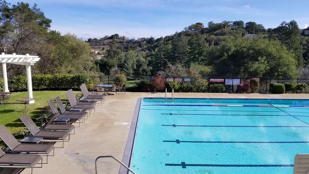 Saratoga Country Club | 21990 Prospect Rd, Saratoga, CA 95070, USA | Phone: (408) 253-0340