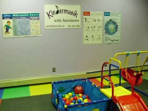 Kindermusik with Antoinette | 624 John Fitzgerald Kennedy Blvd, Bayonne, NJ 07002, USA | Phone: (201) 428-7091