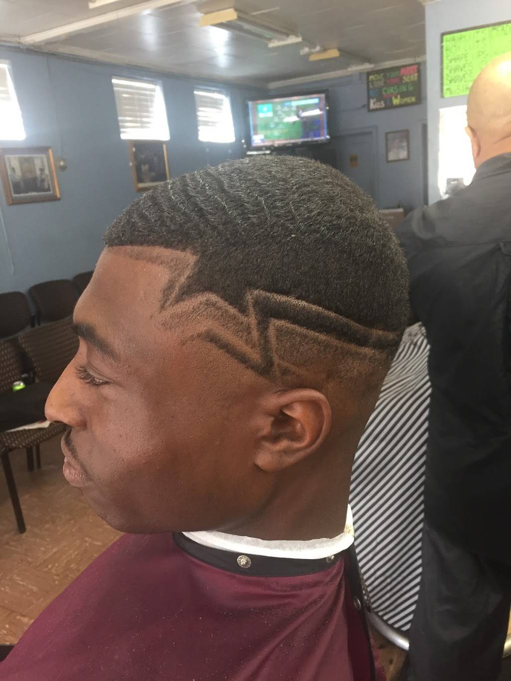 Cox Barber Shop | 1601 Holloway St, Durham, NC 27703 | Phone: (919) 864-8037