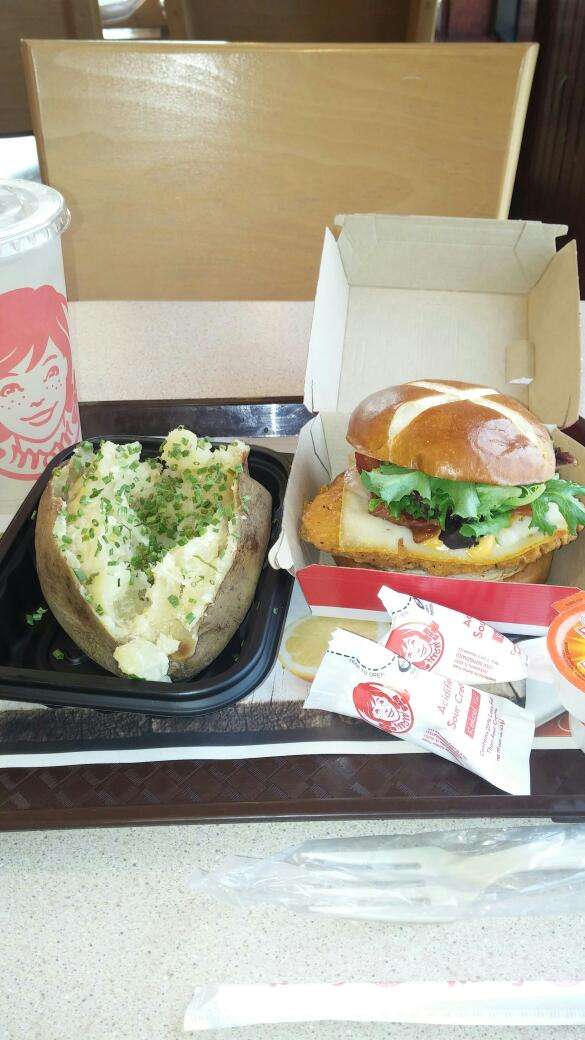 Wendys | 3516 118th St, Chicago, IL 60617, USA | Phone: (773) 646-4420