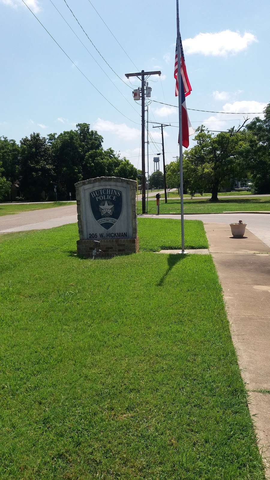 Hutchins Police Department | 205 W Hickman St, Hutchins, TX 75141, USA | Phone: (972) 225-2224