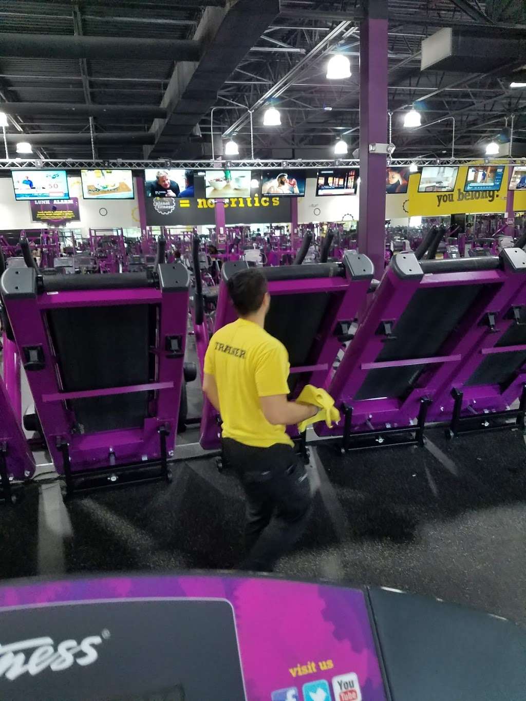 Planet Fitness 2401 Whitehall Park Dr Ste 500 Charlotte Nc 28273 Usa