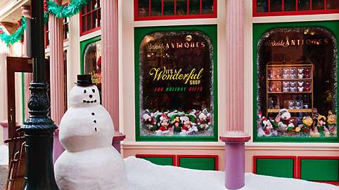 Its A Wonderful Shop | Disneys Hollywood Studios, Muppets Courtyard, Kissimmee, FL 34747, USA | Phone: (407) 939-5277