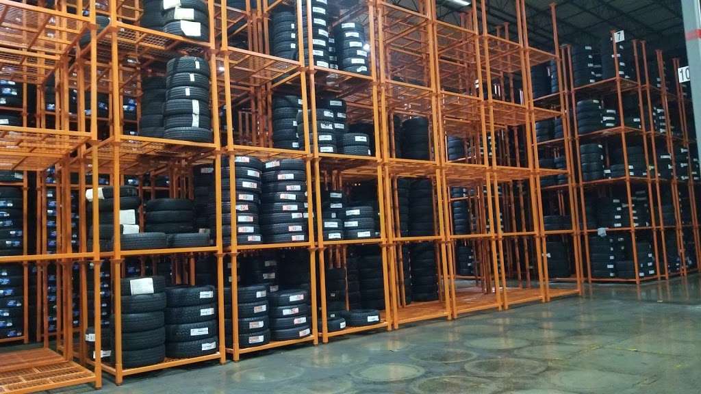 NTW - National Tire Wholesale | 5025 W 73rd St Unit C, Bedford Park, IL 60638 | Phone: (708) 728-0658