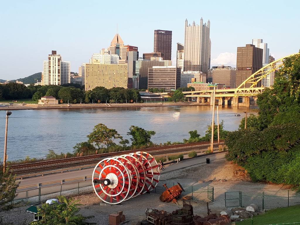 Duquesne Incline Parking West Carson Street Pittsburgh | 1197 W Carson St, Pittsburgh, PA 15219, USA | Phone: (412) 381-1665