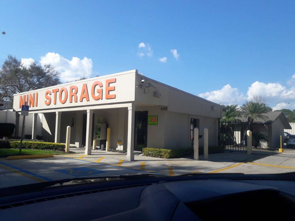 Personal Mini Storage | 6325 Edgewater Dr, Orlando, FL 32810, USA | Phone: (407) 299-3043