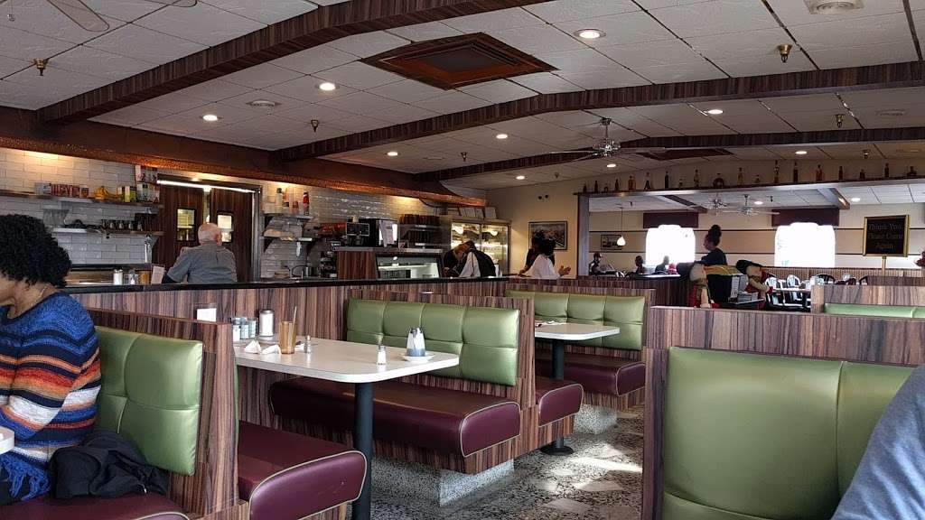 Collingswood Diner | 201 Crescent Blvd, Oaklyn, NJ 08107, USA | Phone: (856) 858-8461