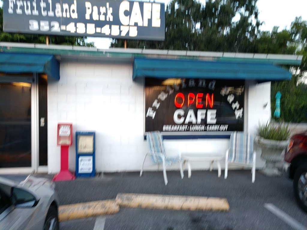 Fruitland Park Cafe | 3180 US-441, Fruitland Park, FL 34731, USA | Phone: (352) 435-4575