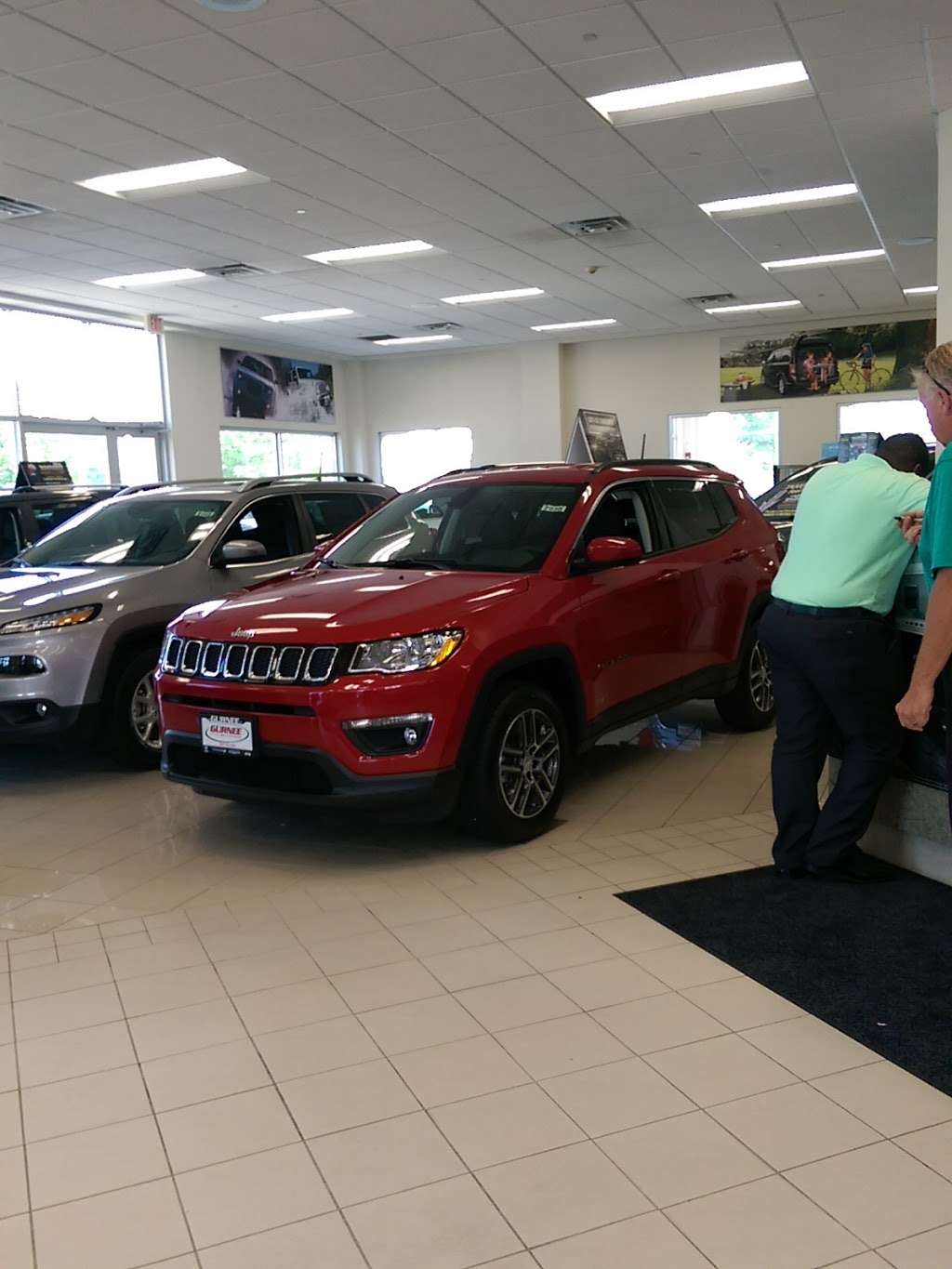 Gurnee Chrysler Jeep Dodge Ram | 7255 Grand Ave, Gurnee, IL 60031 | Phone: (847) 623-3000