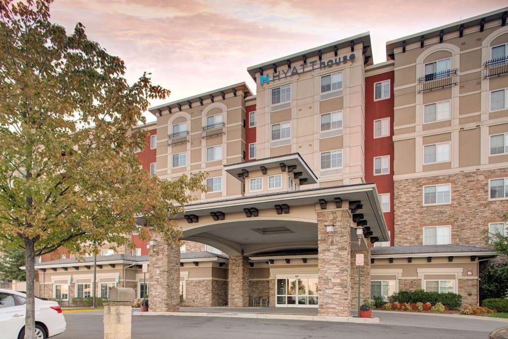 Hyatt House Sterling/Dulles Airport -North | 45520 Dulles Plaza, Sterling, VA 20166 | Phone: (703) 435-9002