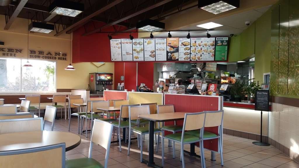 Del Taco | 4850 E Motor Ln, Ontario, CA 91761 | Phone: (909) 605-0465