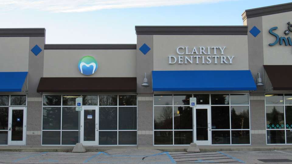 Clarity Dentistry | 6835 E Southport Rd #H, Indianapolis, IN 46237, USA | Phone: (317) 300-0205