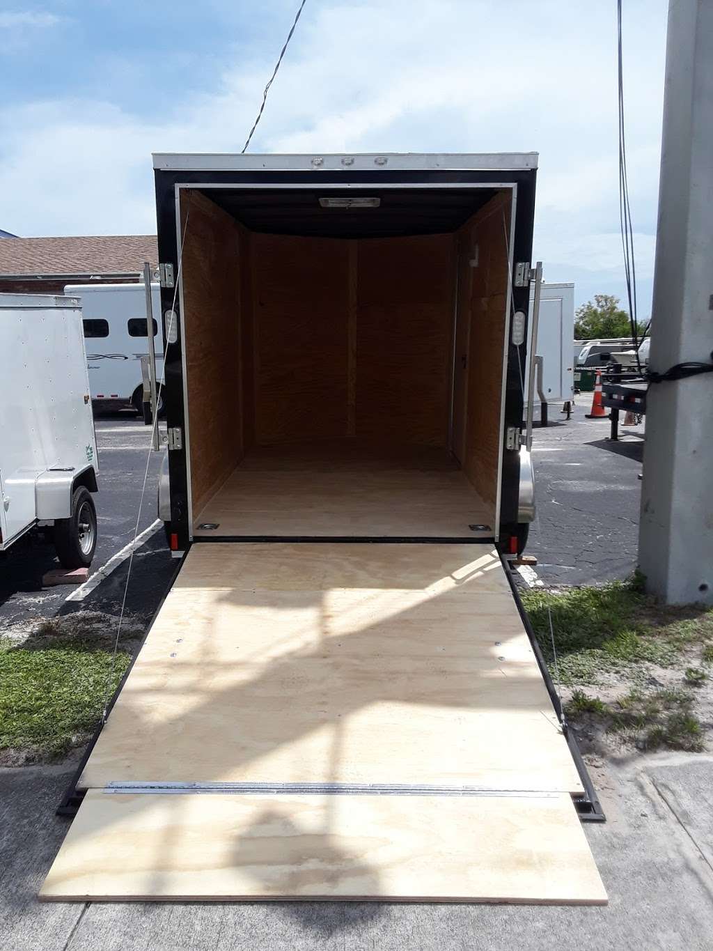 Glenns Trailer Sales | 9465 SE Federal Hwy, Hobe Sound, FL 33455, USA | Phone: (772) 245-8309