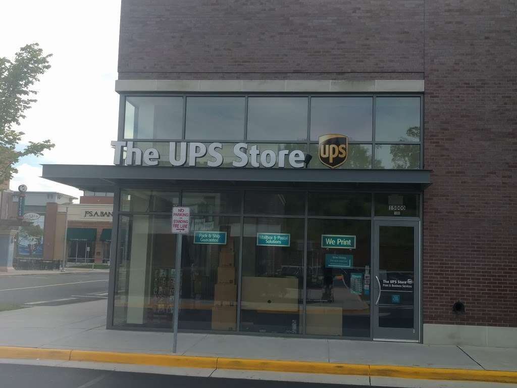 The UPS Store | 15000 Potomac Town Pl Ste 100, Woodbridge, VA 22191, USA | Phone: (703) 878-6575