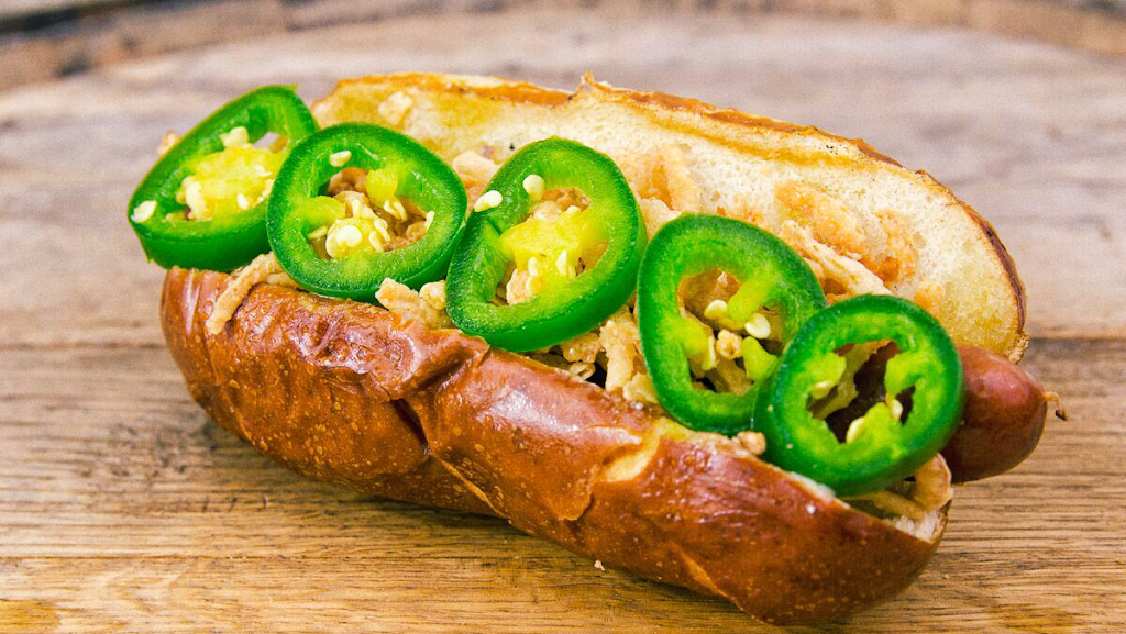 Red Top Gourmet Hotdogs | 1127 Logan St, Louisville, KY 40204, USA | Phone: (502) 640-2032