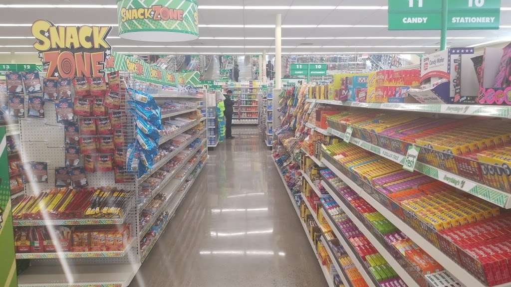 Dollar Tree 12651 Apollo Dr Woodbridge VA 22193 USA