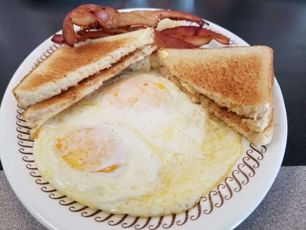 Waffle House | 635 Rankin Rd, Houston, TX 77073, USA | Phone: (281) 713-0128