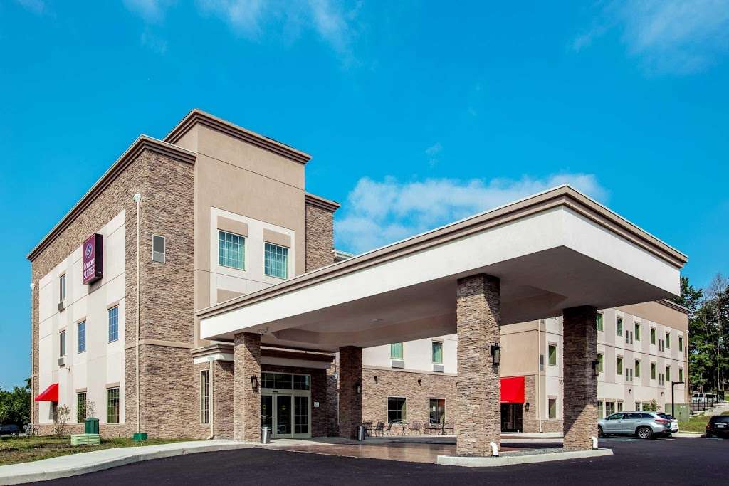 Comfort Suites | 835 NY-52, Fishkill, NY 12524 | Phone: (845) 765-8668