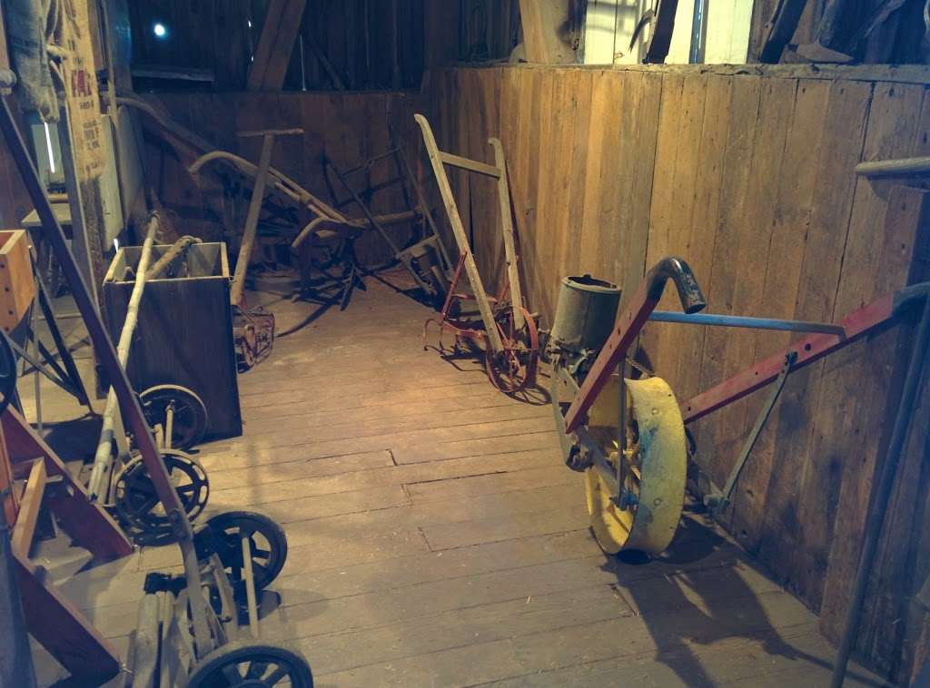 Yesterdays Farm Museum | 850 N Wood Dale Rd, Wood Dale, IL 60191, USA | Phone: (630) 595-8777