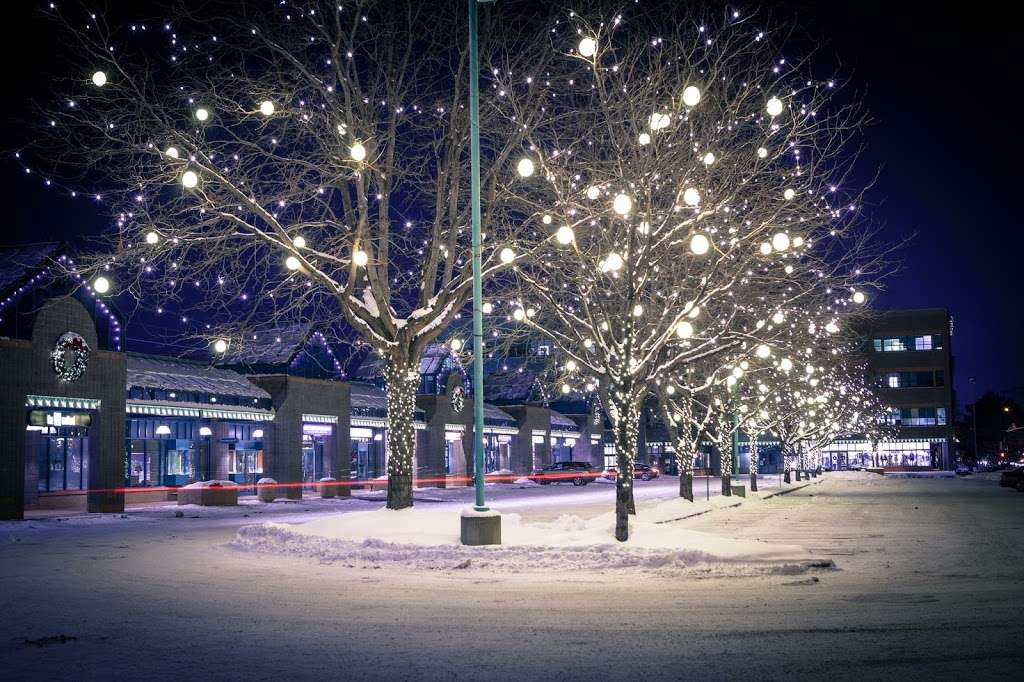 Colorado Christmas Lights | 6787 Flagstaff Rd, Boulder, CO 80302 | Phone: (303) 956-7445