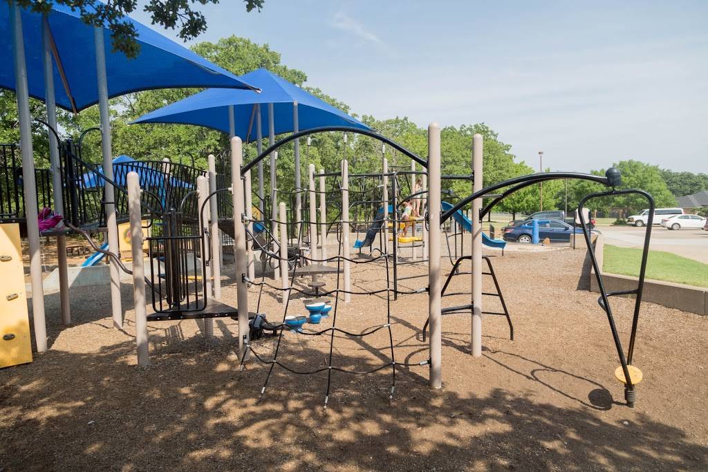 Cliff Nelson Park | 4600 W Bardin Rd, Arlington, TX 76017, USA | Phone: (817) 459-5474