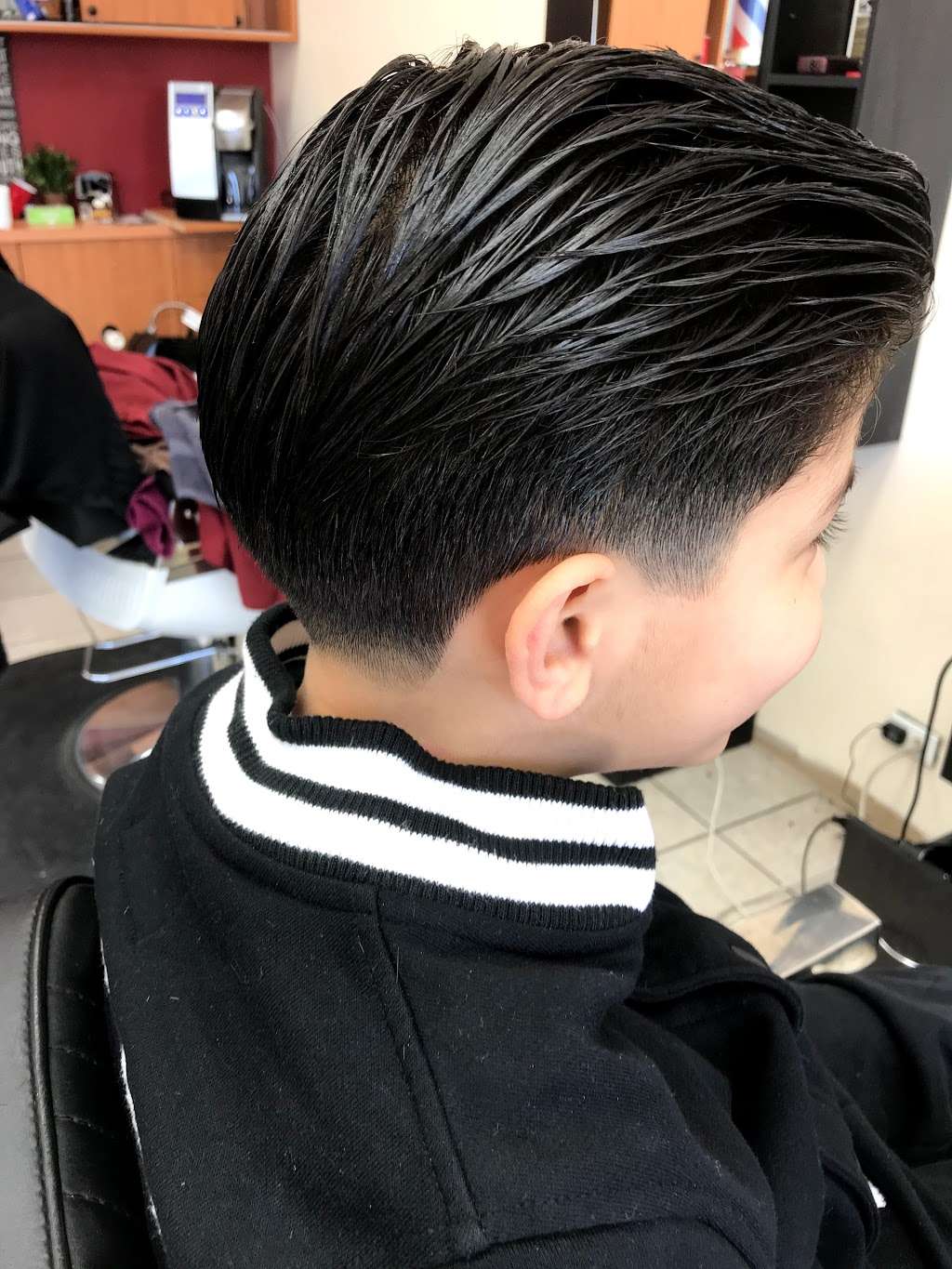 Royal Cuts | 15919 76th Ave, Tinley Park, IL 60477 | Phone: (708) 429-0550