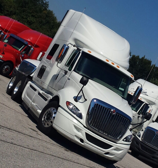 Baltimore Used Truck Center | 4030 North Point Rd, Dundalk, MD 21222, USA | Phone: (443) 649-5000