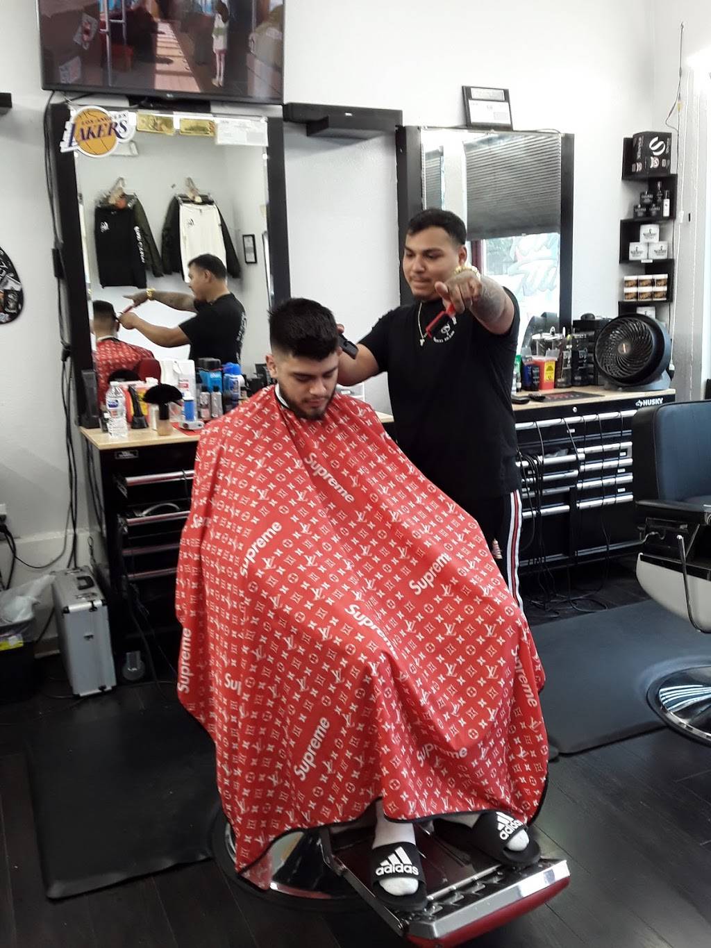 Local Barbers | 815 E Pacific Coast Hwy, Long Beach, CA 90806, USA | Phone: (562) 326-9901