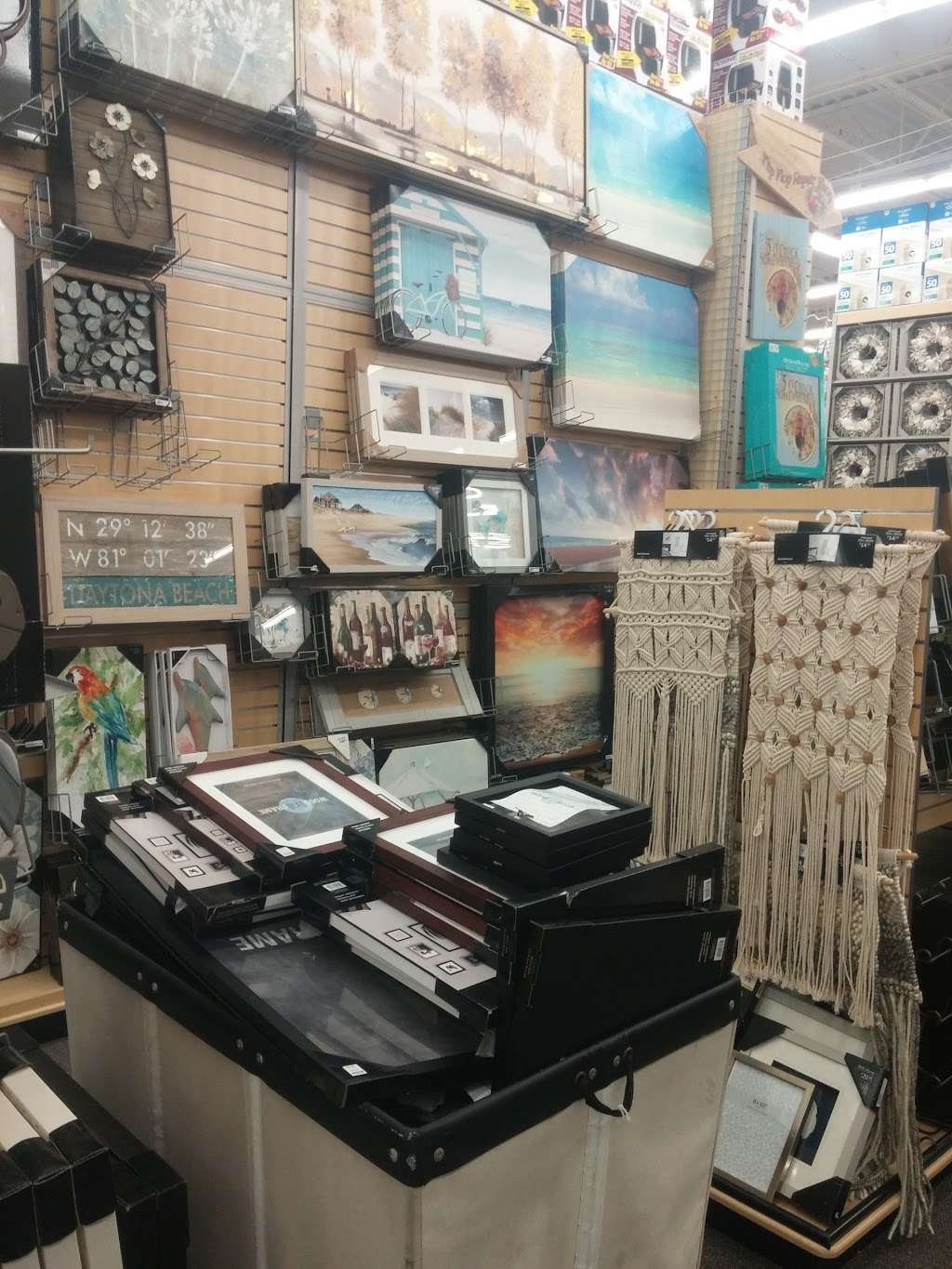 Bed Bath & Beyond | 2500 W International Speedway Blvd, Daytona Beach, FL 32114, USA | Phone: (386) 257-7720